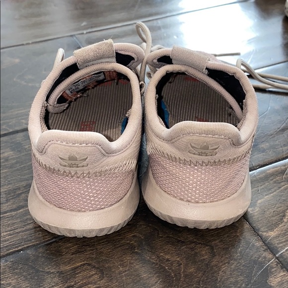 adidas tubular size 7